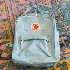 NWOT Fjällräven Kånken Backpack in Sky Blue